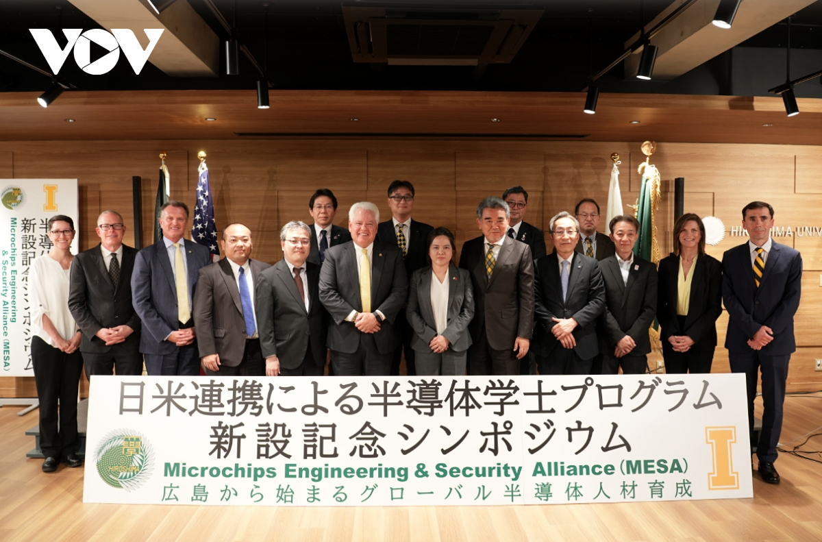 Japan – US training programme launched for Vietnamese semiconductor engineers